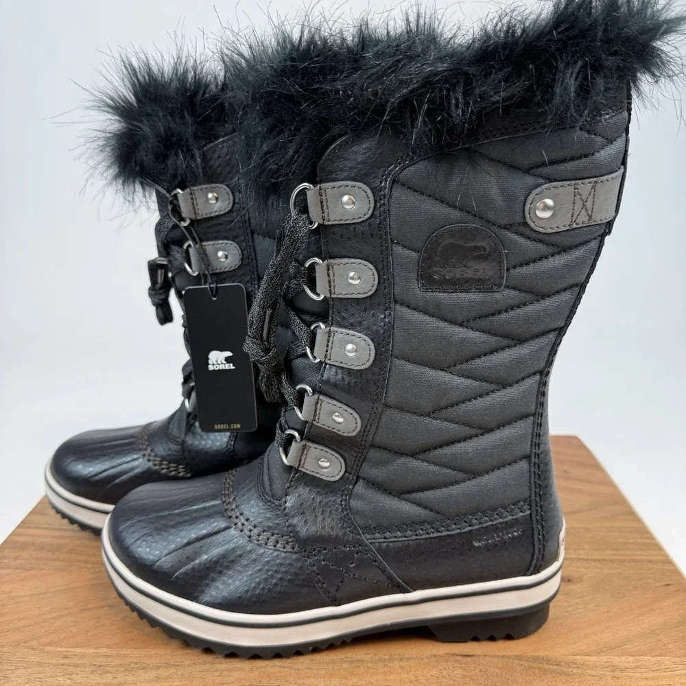 New Big Kids SOREL Youth Whitney II Short Lace Winter Boot Snow Boots Size 5 Y